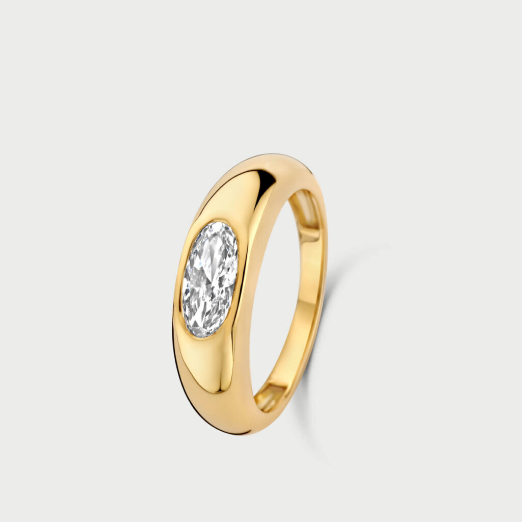 Bold ring in 14K yellow gold with labgrown diamonds - MBR003