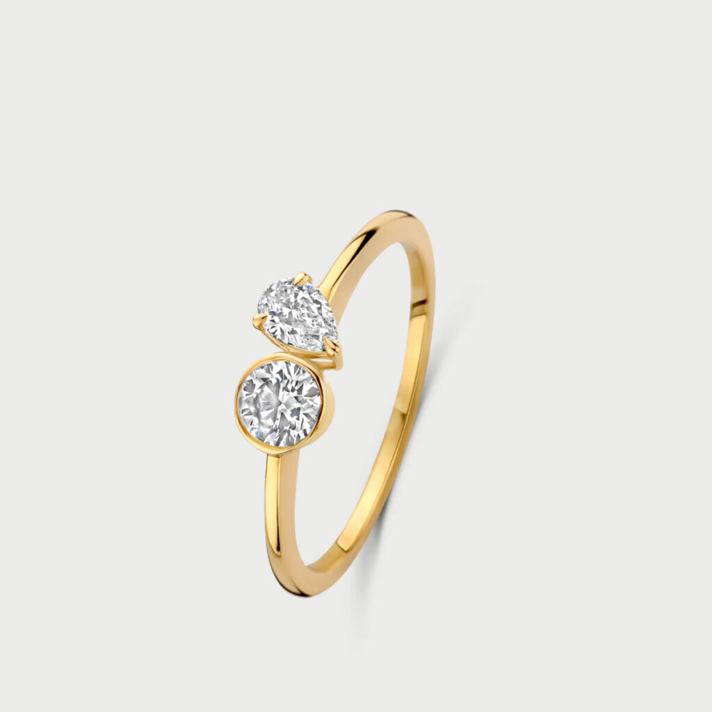 Duet ring in 14K yellow gold with labgrown diamonds - MDR002