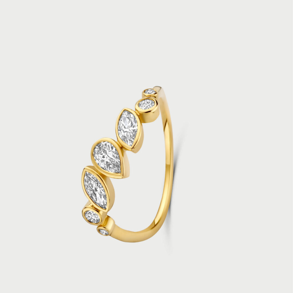 Mosaik ring in 14K yellow gold with labgrown diamonds - MMR005